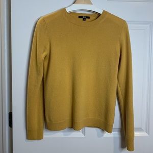 Uniqlo Cashmere Crew Neck Sweater Size S